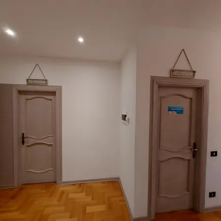 Happy Days Πανσιόν