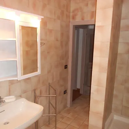 Πανσιόν Happy Days